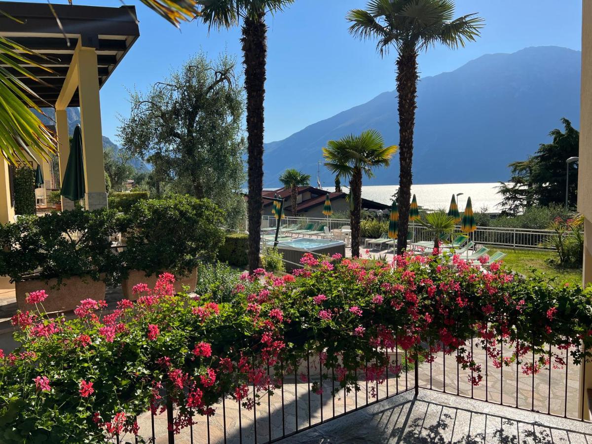 Appartamenti Villa Clivia Limone sul Garda Eksteriør billede